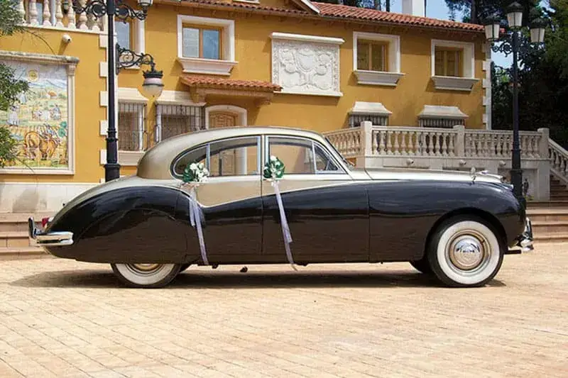 Jaguar MK VII clásico para reportaje