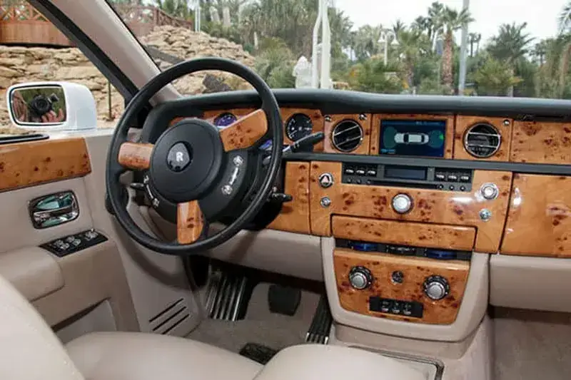 Rolls Royce blanco para bodas de lujo