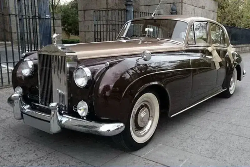 Rolls Royce Silver Cloud clásico para bodas y aniversarios