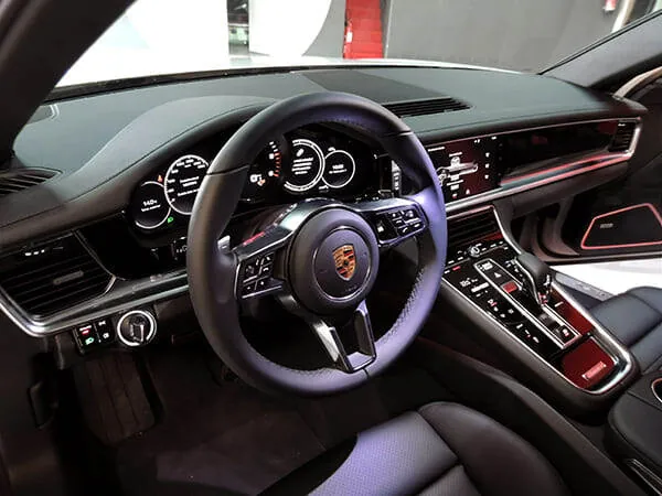 Porsche Panamera blanco para bodas