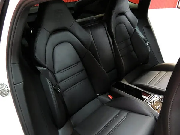 Porsche Panamera blanco del año 2017 para bodas